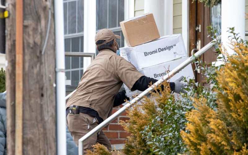 Signs That Your House Is a Target for Burglary