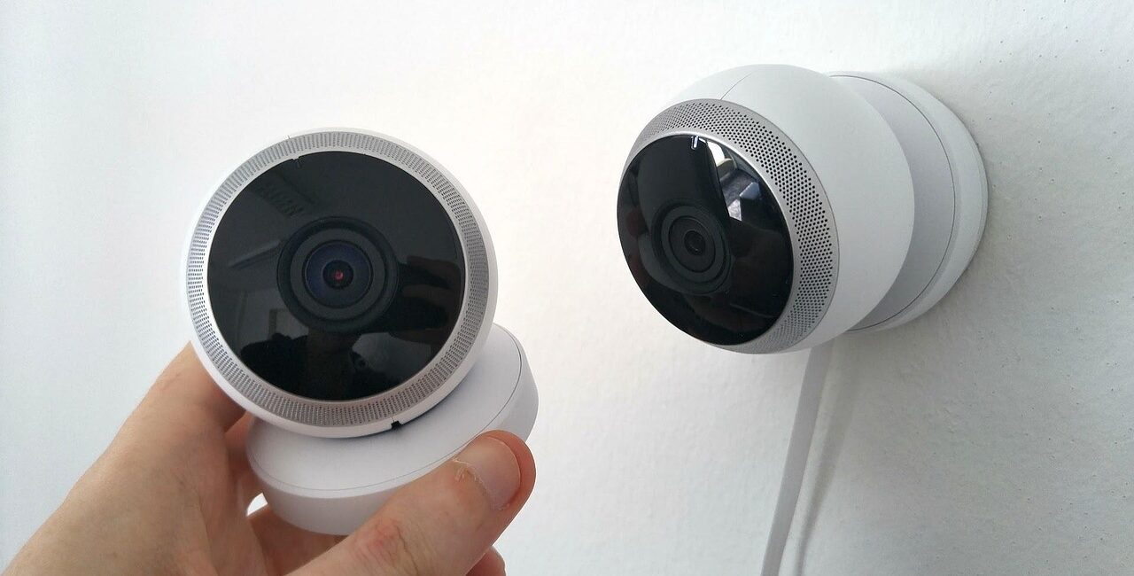 6 Benefits of Adding Wireless Camera Systems for Home Security