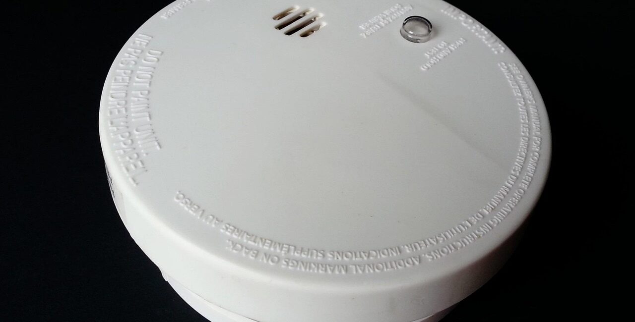 Why Smart Smoke Detectors Are Becoming a Must-Have for Modern Homes